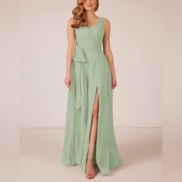 NWT. Azazie Bianca Dress - Picture 1 of 8